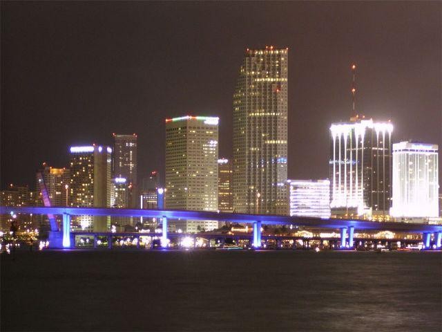   Miami)   Miami_ocean.jpg