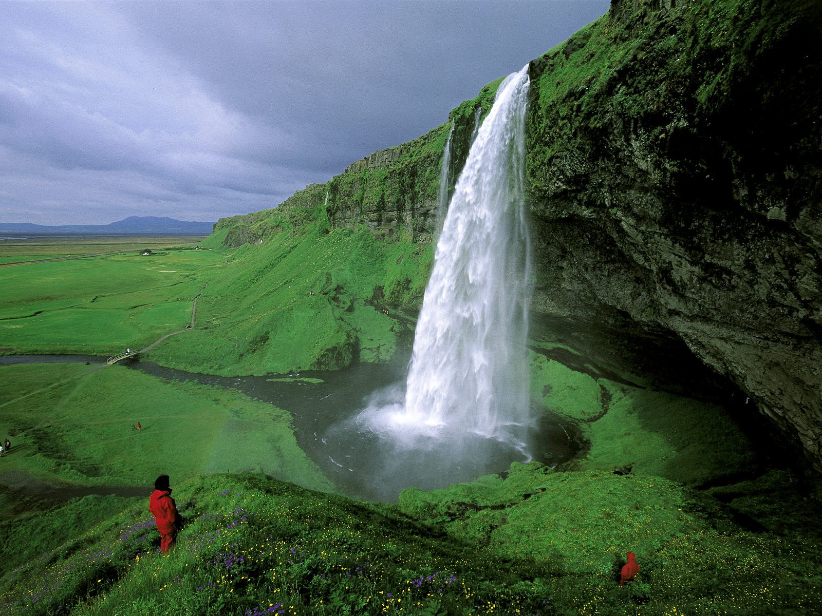 Seljalandsfoss Falls