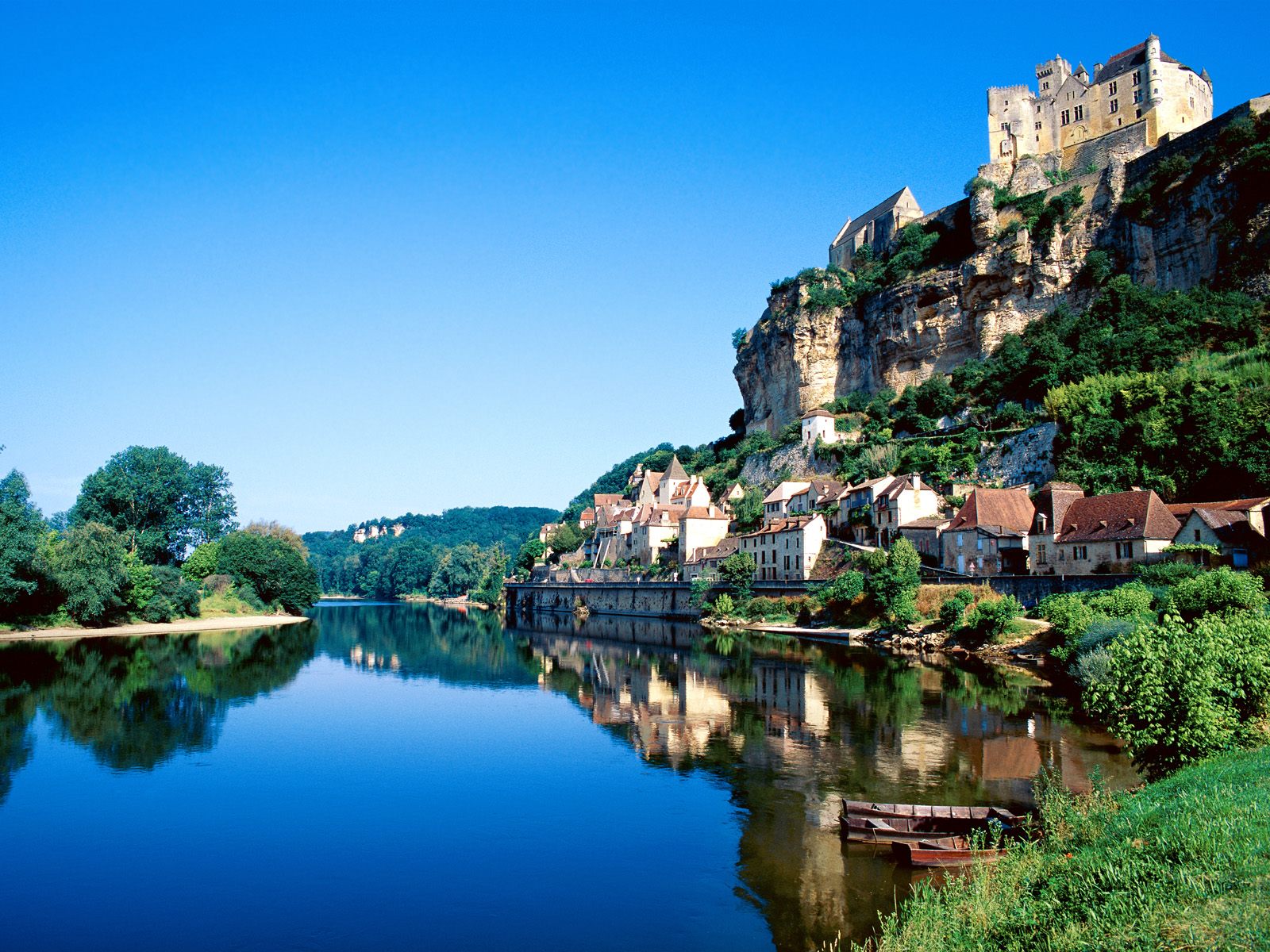 Beynac Dordogne River France