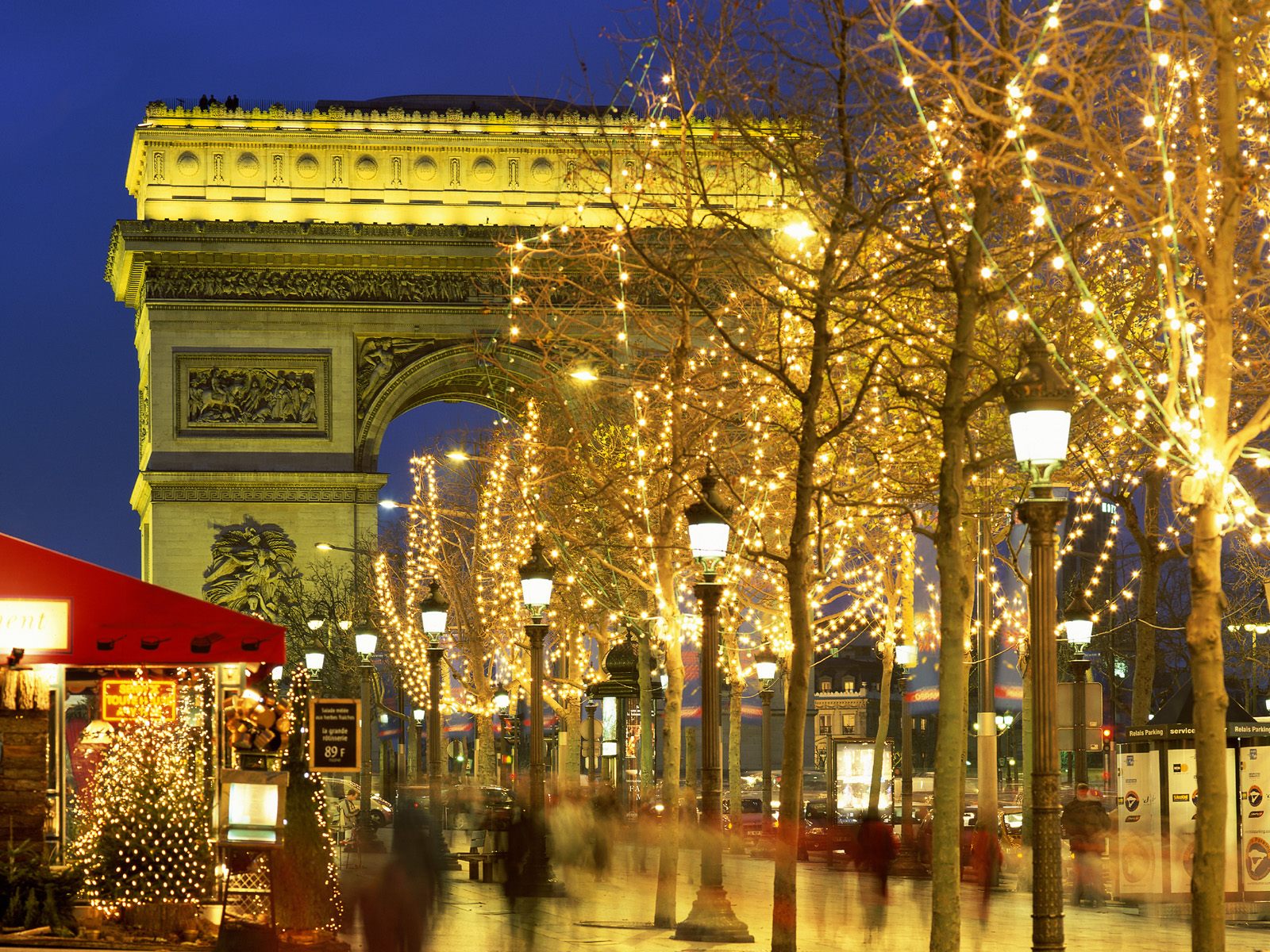 Arc de Triomphe Paris France 1600x1200