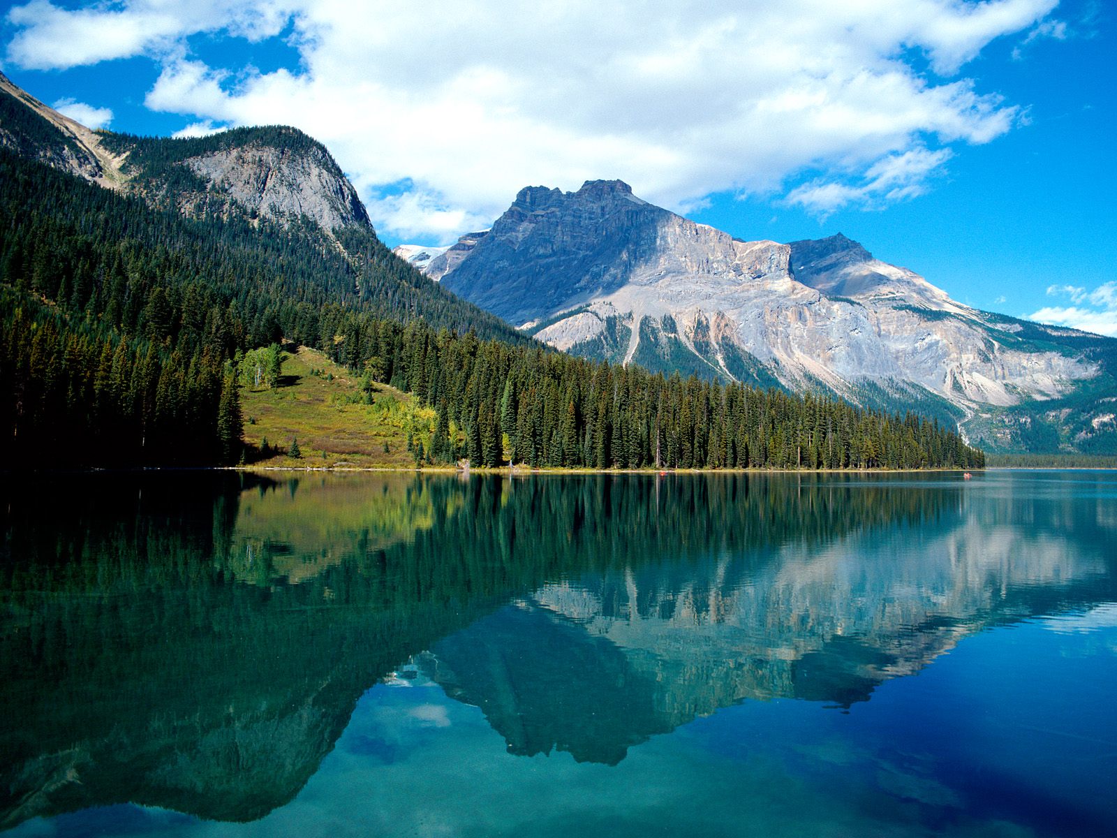 Emerald Lake Yoho National Park British Columbia Canada