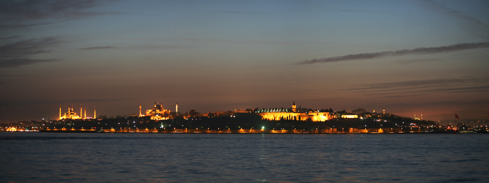 istanbul NewMoon