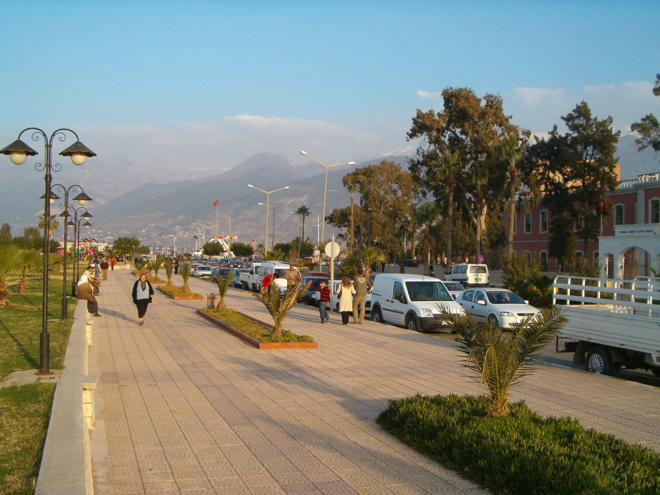 hatay yuruyus caddesi